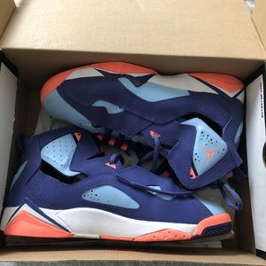 Jordan True Flight GG